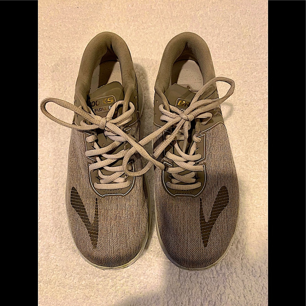 Women’s Brooks Pure Flow 6 Sneakers
